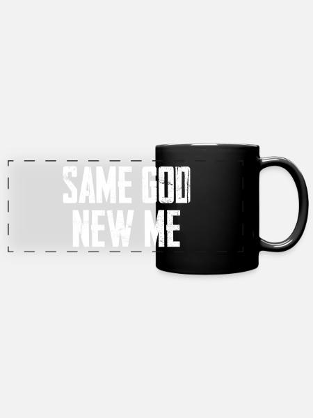 Same God New Me - Panorama-Tasse farbig - Schwarz