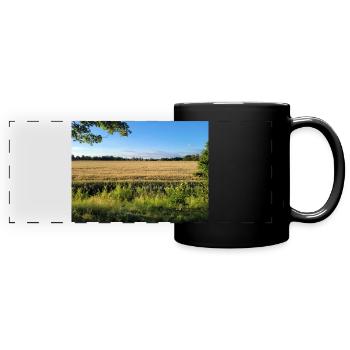 Bayerische Landschaft - Panorama-Tasse farbig - Schwarz - Vorne