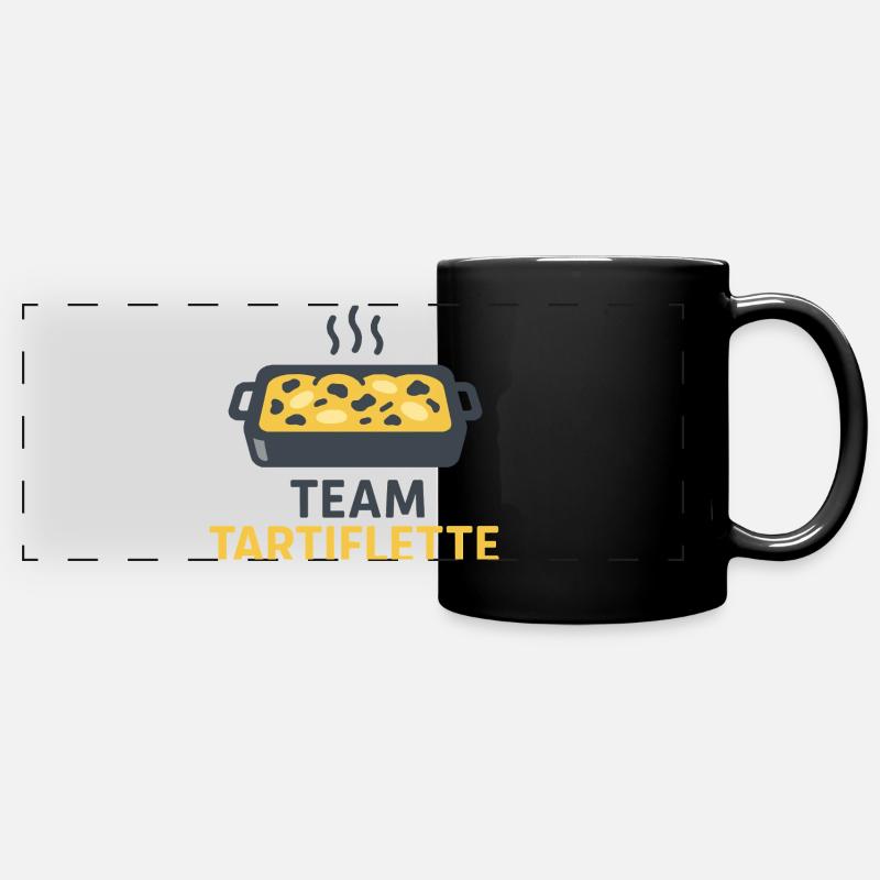 Team Tartiflette - Panorama-Tasse farbig - Schwarz