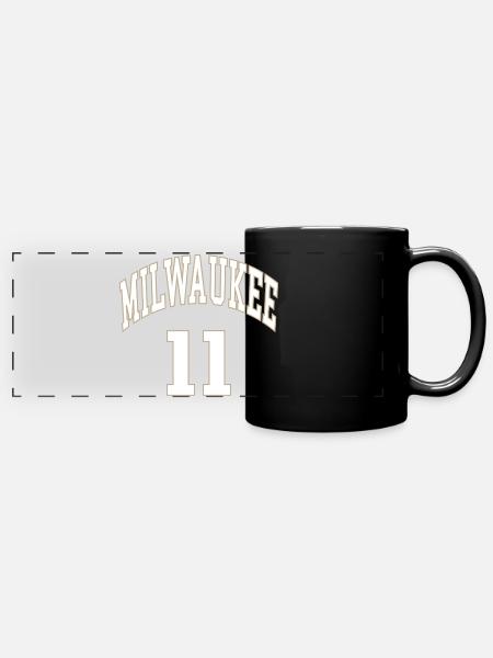 Milwaukee 11 - Panorama-Tasse farbig - Schwarz