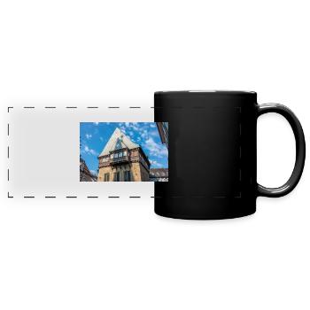 historische Bäckergilde Goslar - Panorama-Tasse farbig - Schwarz - Vorne