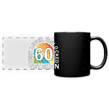 60. Geburtstag - Next Level unlocked: Veteran - Panorama-Tasse farbig - Schwarz - Vorne