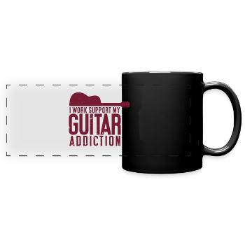 Guitar Addiction - Panorama-Tasse farbig - Schwarz - Vorne