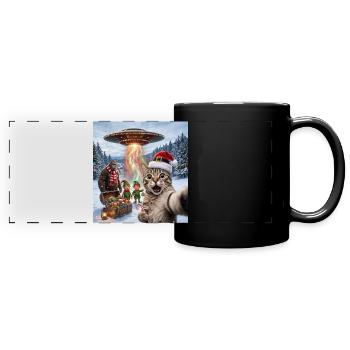 Chat de Noël dans un selfie d’OVNI - Mug panoramique uni - noir - Devant
