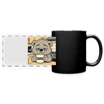 Müder Waschbär mit Kaffeemotiv - Panorama-Tasse farbig - Schwarz - Vorne