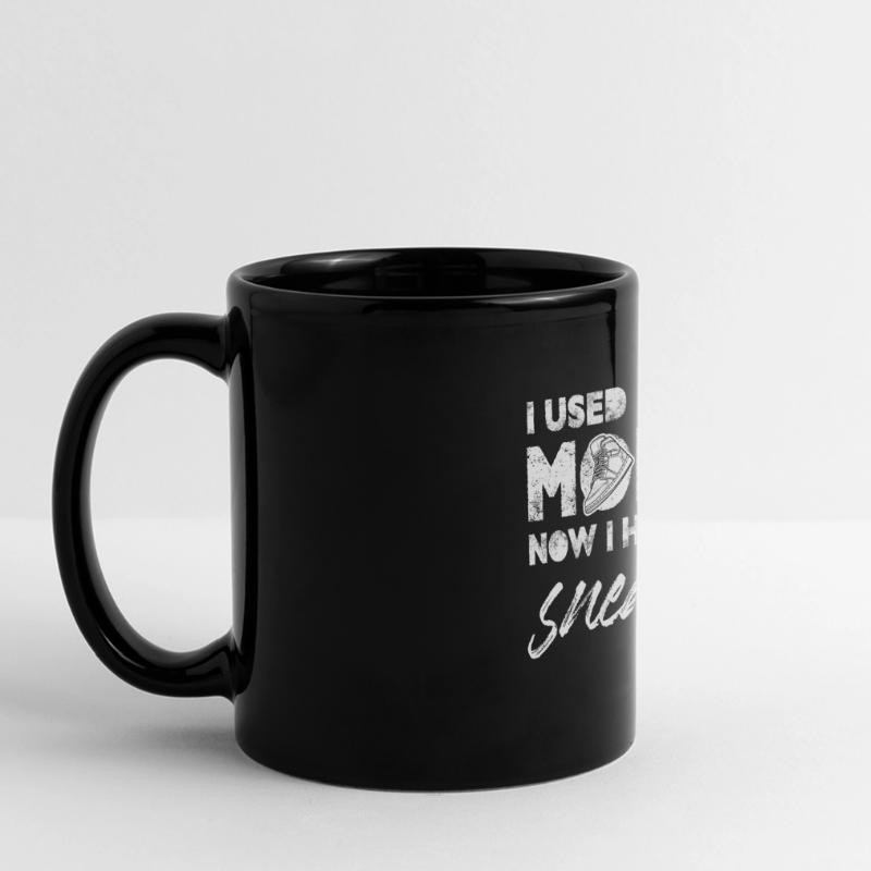 J’avais de l’argent Maintenant j’ai plus de baskets Mug panoramique uni