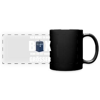 Sie ist innen grösser - Panorama-Tasse farbig - Schwarz - Vorne