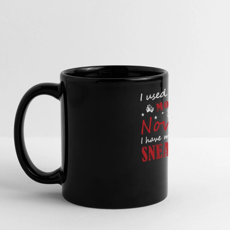 Collectionneur de baskets « J’avais de l’argent » Mug panoramique uni