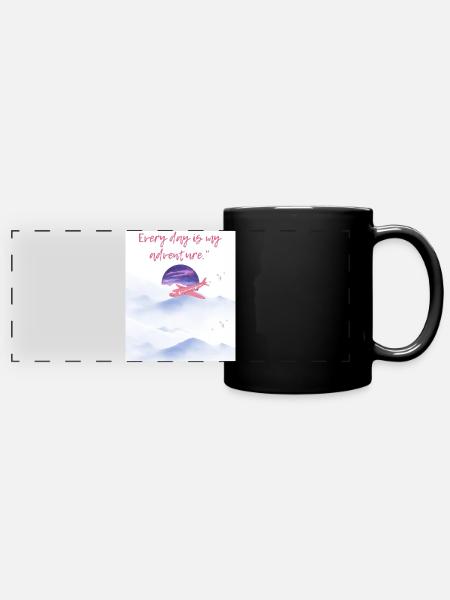 Adventure - Panorama-Tasse farbig - Schwarz