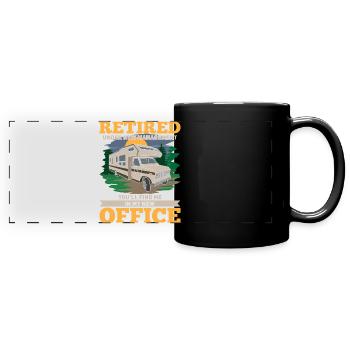 Retiré sous une nouvelle gestion de la conception de camping-car - Mug panoramique uni - noir - Devant