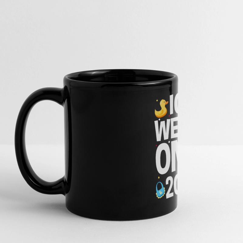 Großmutter 2023 Schwanger Werdende Oma Panorama-Tasse farbig