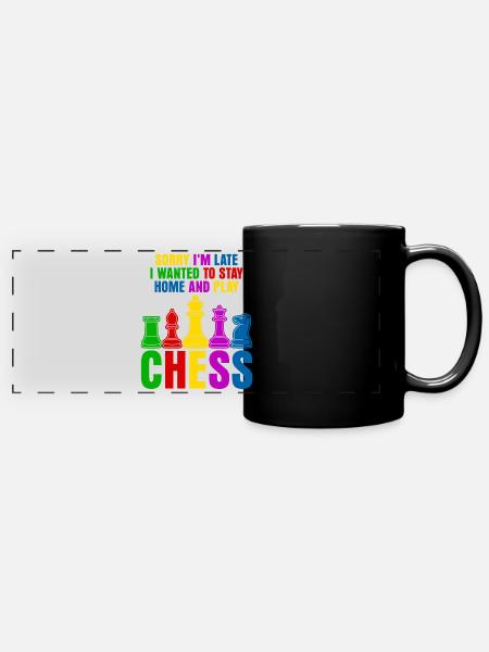 Funny Chess Pieces - Panorama-Tasse farbig - Schwarz