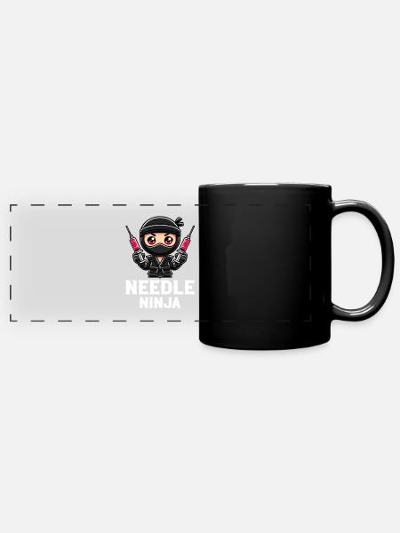 Needle Ninja, funny phlebotomist - Panorama-Tasse farbig - Schwarz