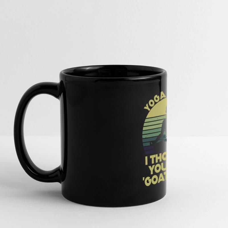 Yogastunde oder Ziegenpass Panorama-Tasse farbig