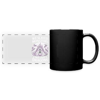 Episches heroisches Design mit Drachen - Panorama-Tasse farbig - Schwarz - Vorne