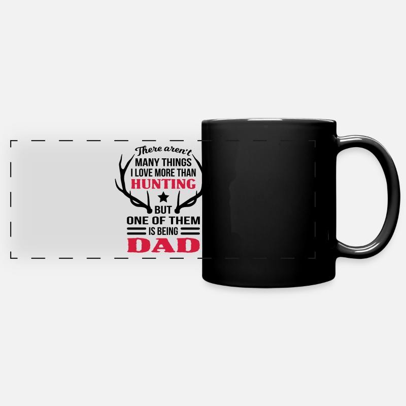 Love Hunting Is Being Dad - Panorama-Tasse farbig - Schwarz