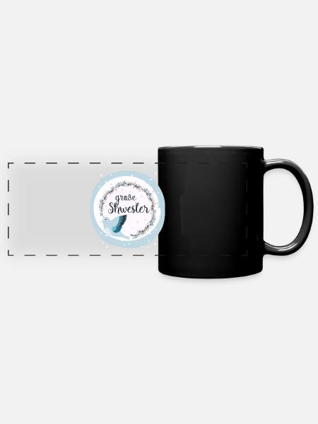 große Schwester Vogel - Panorama-Tasse farbig - Schwarz