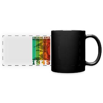 Großartig seit 1945 - Panorama-Tasse farbig - Schwarz - Vorne