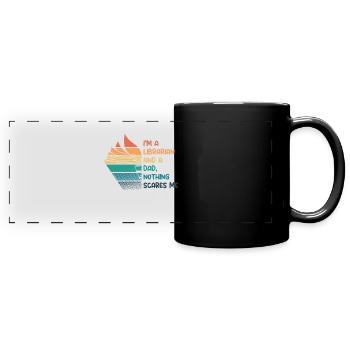 Librarian and dad - Panorama-Tasse farbig - Schwarz - Vorne