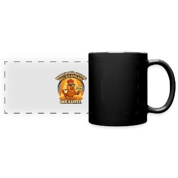 Applaus & Kaffee – der frühe Gockel🐓☕️ - Panorama-Tasse farbig - Schwarz - Vorne