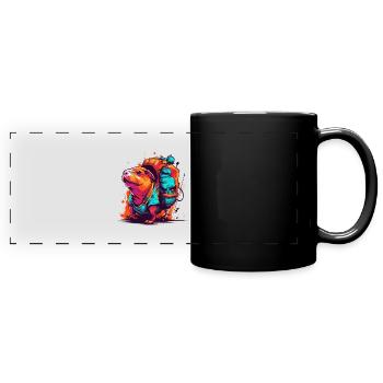 Maulwurfsratte auf großer Tour und Wanderschaft - Panorama-Tasse farbig - Schwarz - Vorne