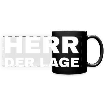 Herr der Lage - Panorama-Tasse farbig - Schwarz - Vorne