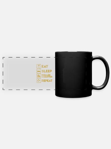 Achterbahn Freizeit - Panorama-Tasse farbig - Schwarz