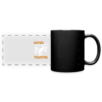 Schlepper - Panorama-Tasse farbig - Schwarz - Vorne