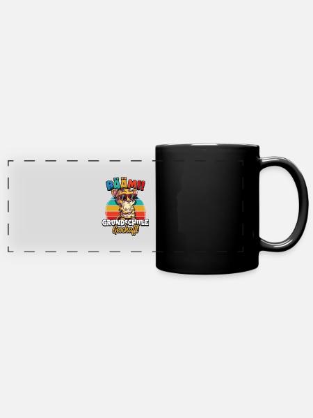 Bääm Grundschule Geschafft - Panorama-Tasse farbig - Schwarz