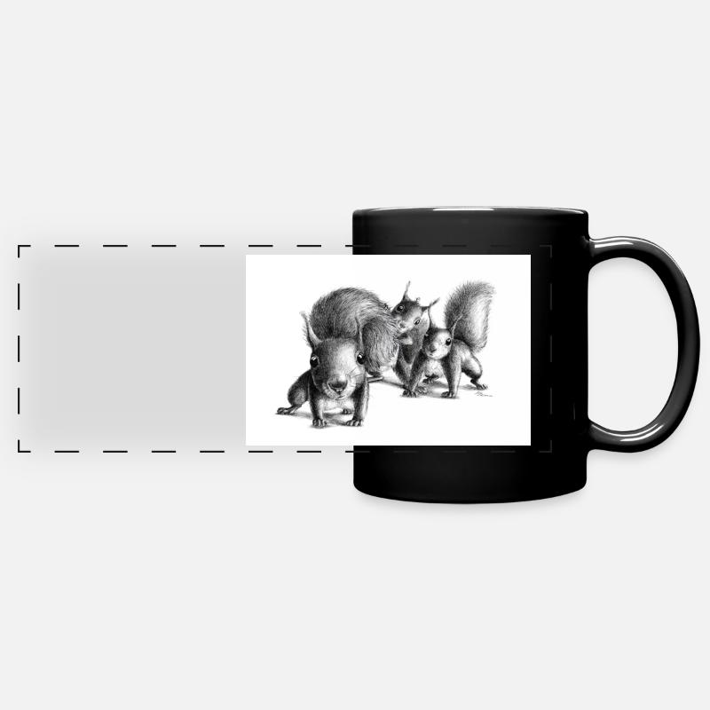 Trois écureuils curieux - Mug panoramique uni - noir
