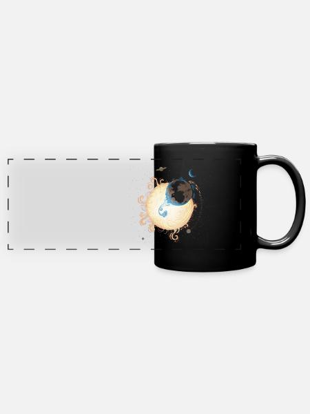 Gravity - Panorama-Tasse farbig - Schwarz