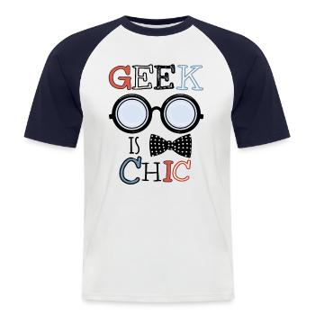 geek - T-shirt baseball manches courtes Homme - blanc/marine - Devant - Nik (191cm)