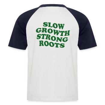 Slow Growth, Strong Roots–Natur-inspiriertes Motiv - Männer Baseball-T-Shirt - Weiß/Navy - Hinten - Nik (191cm)