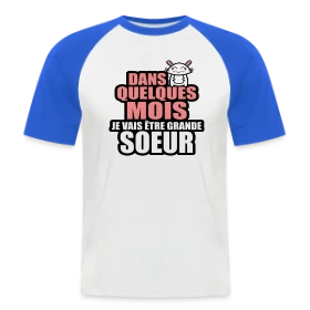 Maquette de T-shirt baseball manches courtes Homme « T-shirt Future Grande-Sœur : L'Annonce Tendre » à imprimer et personnaliser