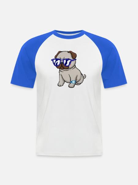 Mops mit blauer Brille - Männer Baseball-T-Shirt - Weiß/Royalblau