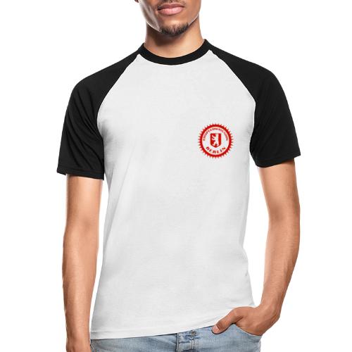 Logo in Rot Weiß - Männer Baseball-T-Shirt