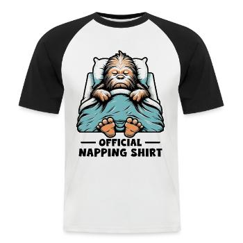 Official Napping Shirt - Männer Baseball-T-Shirt - Weiß/Schwarz - Vorne - Nik (191cm)