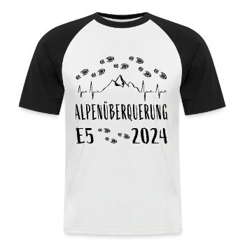 Alpenüberquerung E5 2024 Herzschlag - Männer Baseball-T-Shirt - Weiß/Schwarz - Vorne - Nik (191cm)