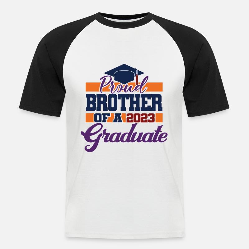 Stolzer Bruder eines Abschlussgeschenks 2023 - Männer Baseball-T-Shirt - Weiß/Schwarz