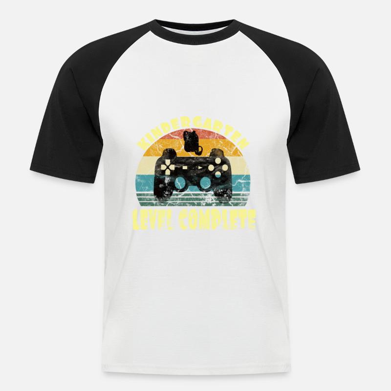 Kindergarten Level Complete Gamer Einschulung - Männer Baseball-T-Shirt - Weiß/Schwarz