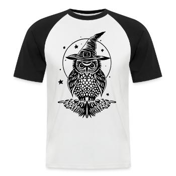 Eule mit Hexenhut und Sternen im Herbst - Männer Baseball-T-Shirt - Weiß/Schwarz - Vorne - Nik (191cm)