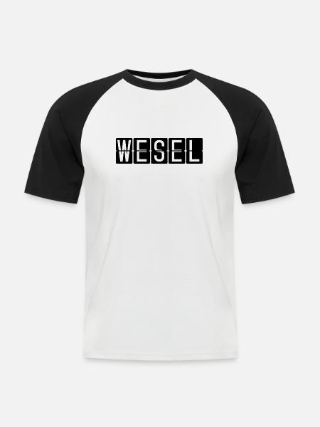 Wesel Flughafentafel - Männer Baseball-T-Shirt - Weiß/Schwarz