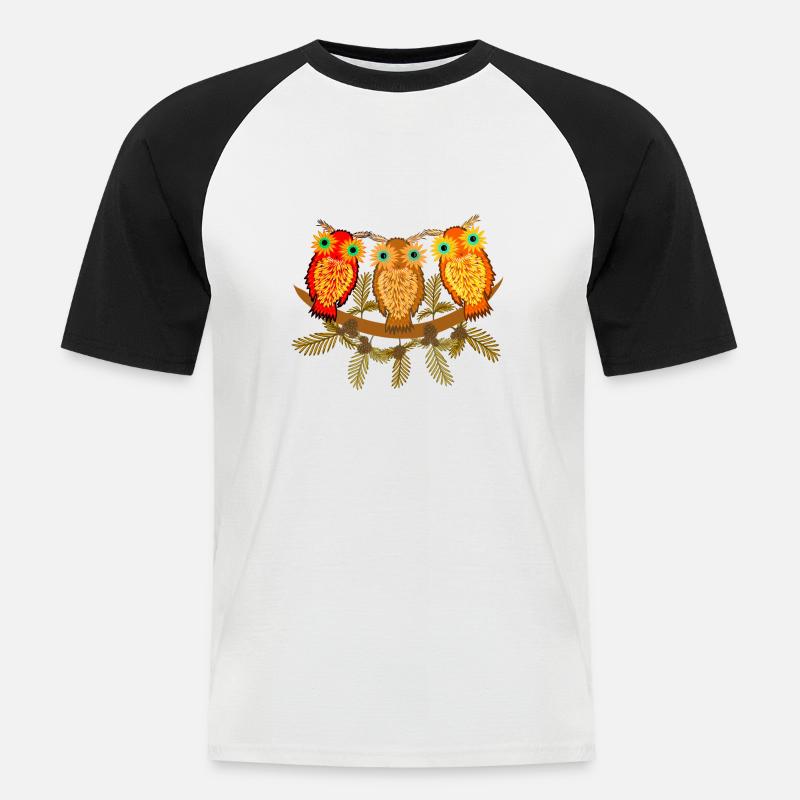 Drei bunte Eulen mit Kiefernzweigen - Männer Baseball-T-Shirt - Weiß/Schwarz