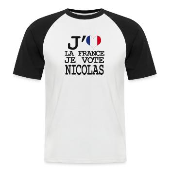 j'aime la France je vote Nicolas - T-shirt baseball manches courtes Homme - blanc/noir - Devant - Nik (191cm)