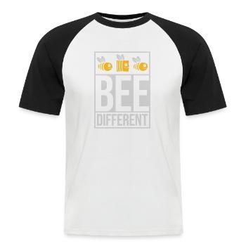bee different Spruch Zitat - Männer Baseball-T-Shirt - Weiß/Schwarz - Vorne - Nik (191cm)