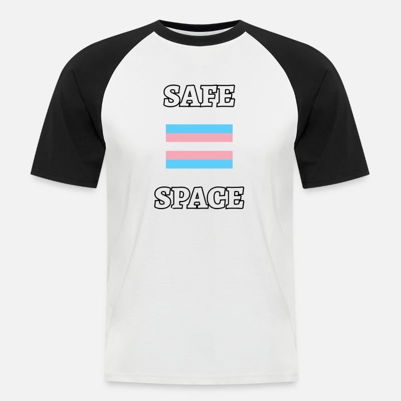 SAFE SPACE TRANS FLAGGE - Männer Baseball-T-Shirt - Weiß/Schwarz