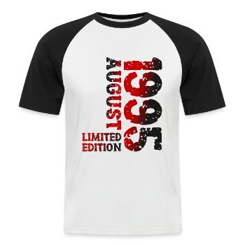 1995 August Limited Edition 28. Geburtstag Outfit - Männer Baseball-T-Shirt - Weiß/Schwarz - Vorne - Nik (191cm)
