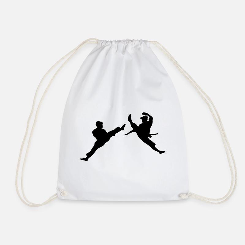 Zwei fliegende Karate-Kick oder Teakwondo-Kick - Turnbeutel - Weiß