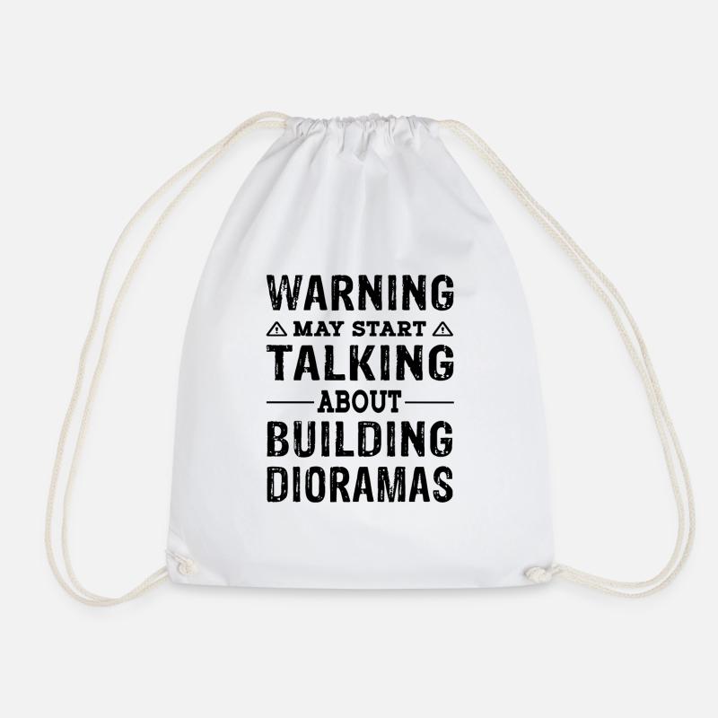 Funny Warning talking about building Dioramas - Turnbeutel - Weiß
