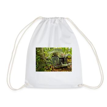 Forest Decay: Rusty Car Remnant - Drawstring Bag - white - Front
